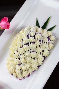 菠蘿香芋