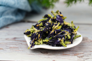 蝶豆花