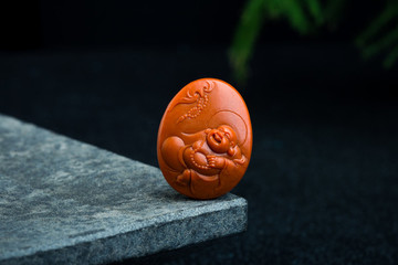 南紅掛墜
