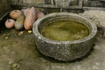 石盆