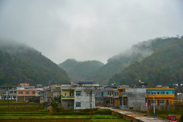 山間村莊