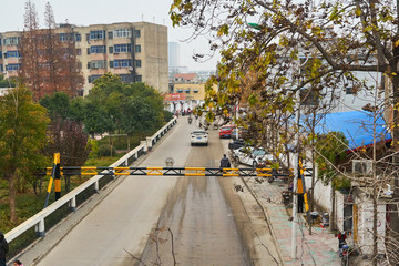 鐵路隧道限高桿