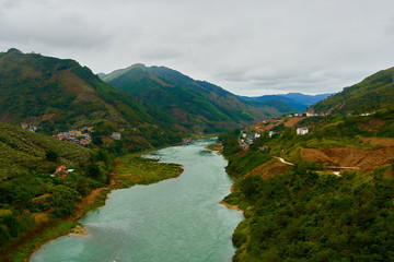 青山綠水