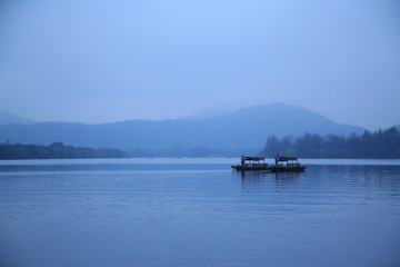 西湖山水裝飾畫