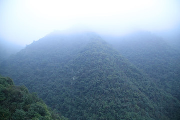 云霧廬山