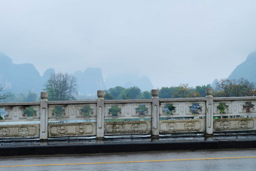 遇龍橋