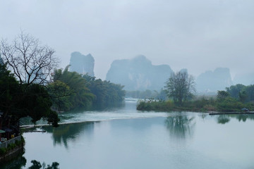 煙雨漓江