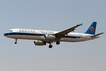 南方航空飛機(jī)降落