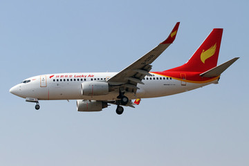 祥鵬航空飛機降落