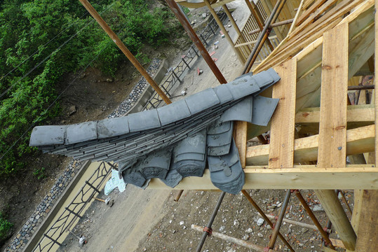 古建筑施工場景圖