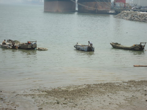 海邊漁船