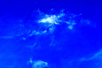 天空白云