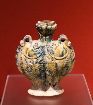 唐代三彩雙魚(yú)形壺