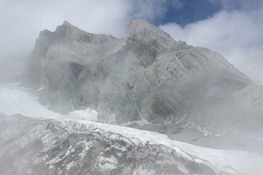 雪山
