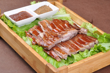 生態(tài)烤羊排