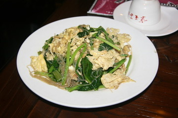 雞蛋菠菜炒粉絲