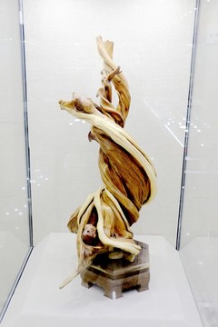 崖柏根雕