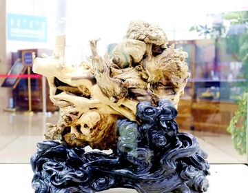崖柏根雕