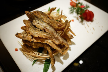 香酥小魚干