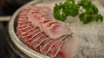 生魚片