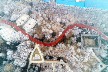 航拍運(yùn)城航天公園雪景