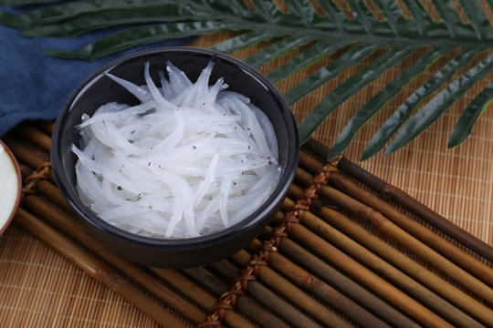 大銀魚(yú)
