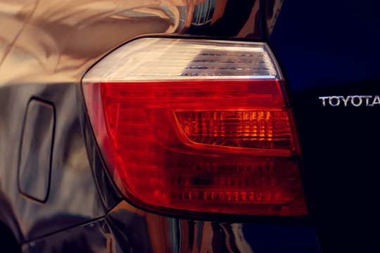 汽車大燈