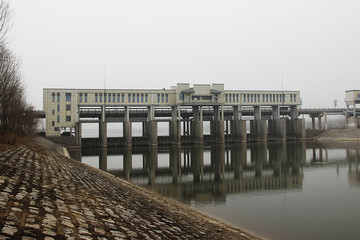 京杭運(yùn)河臺(tái)兒莊節(jié)制閘