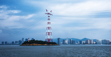 電塔