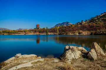 泰山石蠟河風光