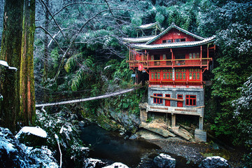 高廟古鎮(zhèn)鐵索橋