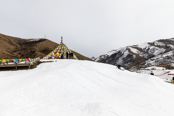 鷓鴣山滑雪場