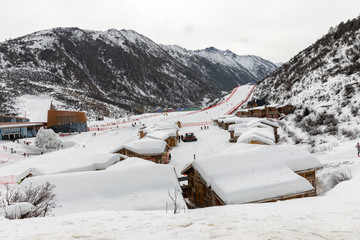 鷓鴣山滑雪場(chǎng)
