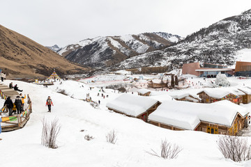 鷓鴣山滑雪場(chǎng)