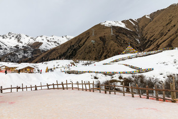鷓鴣山滑雪場(chǎng)