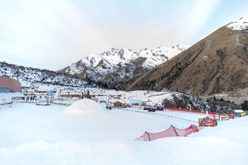 鷓鴣山滑雪場(chǎng)
