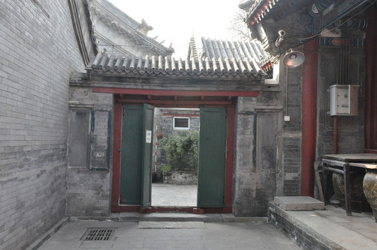 古建筑大門