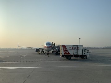飛機(jī)