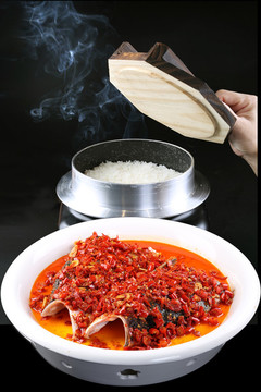 剁椒魚頭泡飯