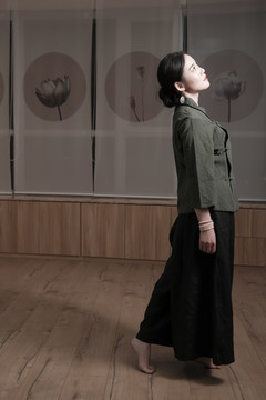 室內(nèi)人像
