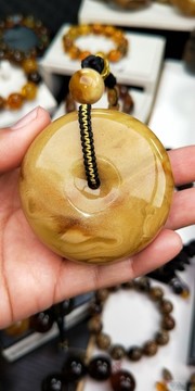 緬甸琥珀精品