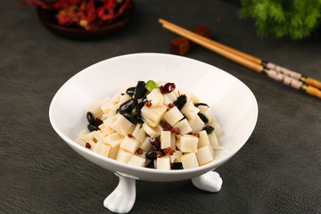 黑豆熗藕丁