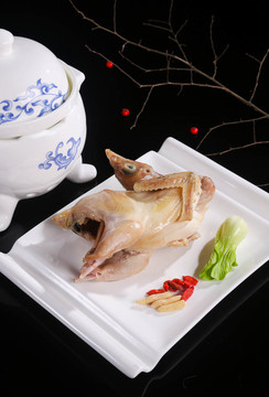 玉竹枸杞煲斑鳩