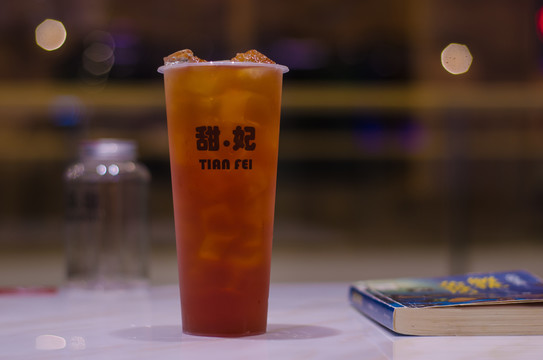 檸檬紅