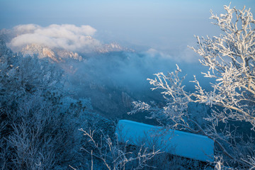 老君山雪景