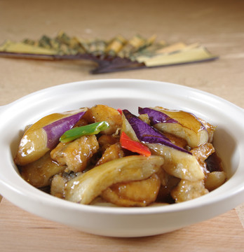 茄子燜魚