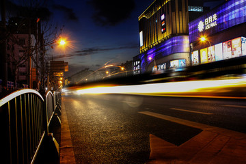 夜色車(chē)流