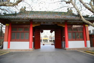 上海交通大學(xué)校門