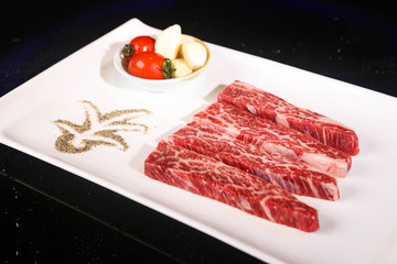 雪花霜降牛肉