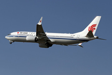 中國(guó)國(guó)航飛機(jī)起飛